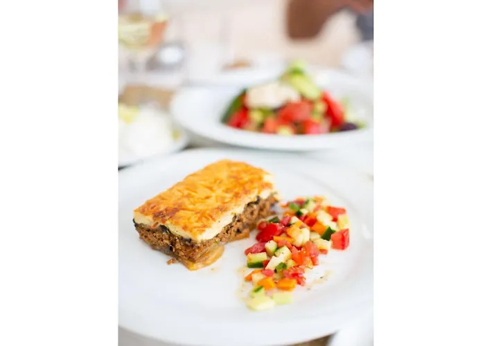 Russa Alekos * Trapezaki (Kefalonia)